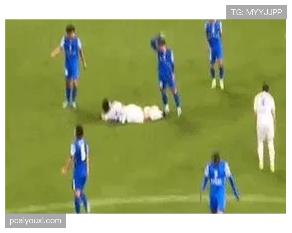 吐口水红牌判罚为何对比赛影响远超普通犯规？